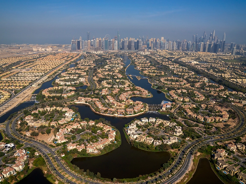 Dubai Contracting Clearance Process